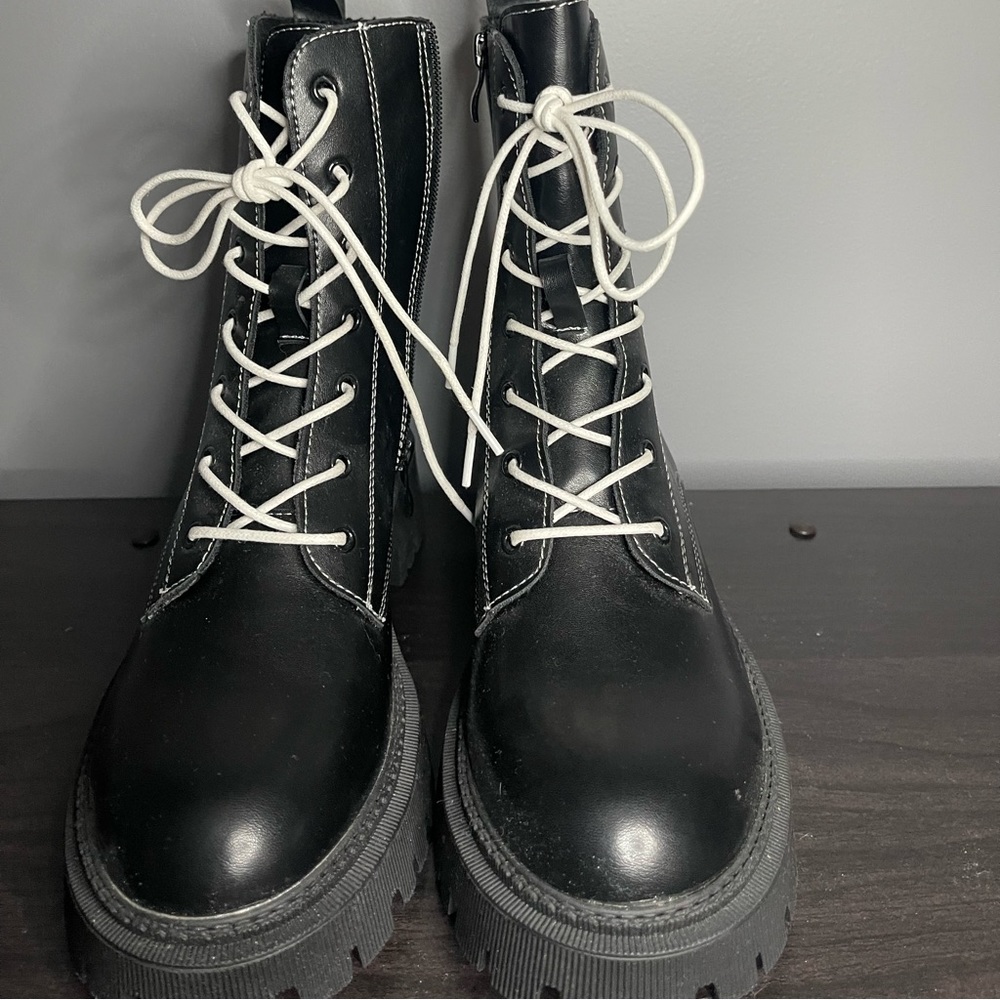 Nasty Gal - Black boots with white laces. US SIZE 10. NWOT.